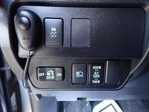 Used 2020 Toyota Tacoma TRD Off-Road image 22