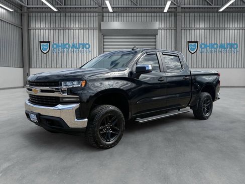 Used 2020 Chevrolet Silverado 1500 LT image 1