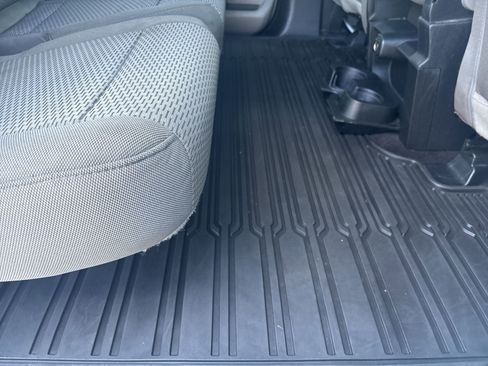 Used 2018 Ford F150 XLT w/ Trailer Tow Package image 22