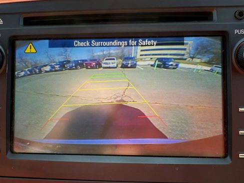 Used 2017 GMC Acadia Limited SLT AWD/4WD image 20