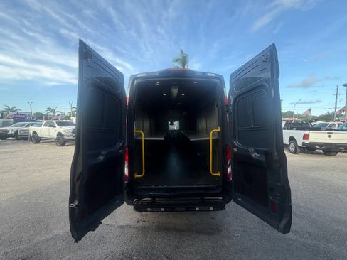 Used 2020 Ford Transit 250 148 High Roof Extended RWD image 5