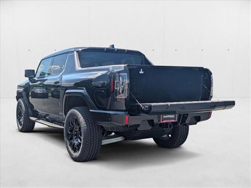 New 2025 GMC Hummer EV 2X image 9