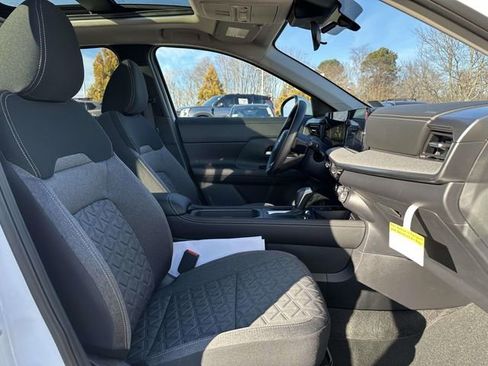 New 2025 Nissan Kicks SV w/ SV Premium Package image 10