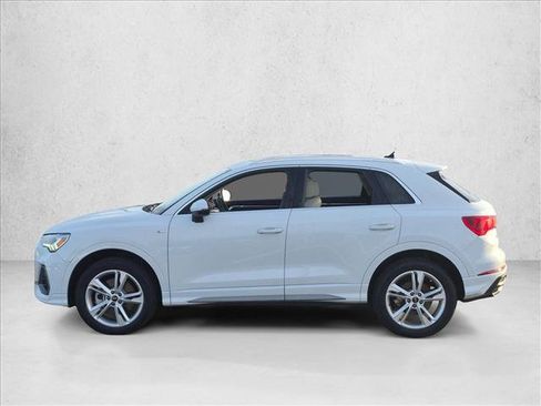 Certified 2024 Audi Q3 2.0T Premium Plus AWD/4WD image 8