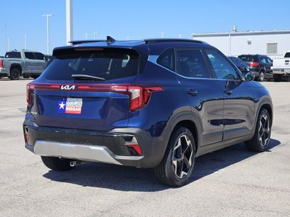 Used 2024 Kia Seltos EX