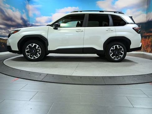 Certified 2025 Subaru Forester Premium image 5