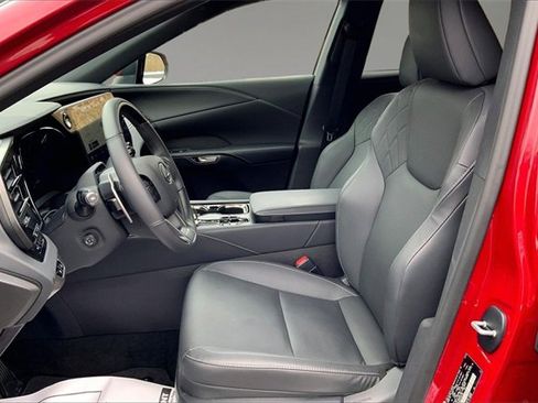 Certified 2025 Lexus RX 350h image 18