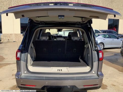 Used 2019 Lincoln Navigator Reserve w/ Cargo Package image 13