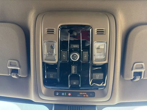 New 2026 GMC Yukon Denali w/ Sun & Power Step Package AWD/4WD image 47