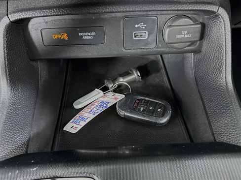 Used 2023 Honda Civic Sport image 18