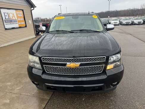 Used 2007 Chevrolet Avalanche LTZ w/ LTZ Preferred Equipment Group image 2