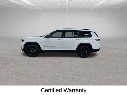 Used 2023 Jeep Grand Cherokee L Laredo AWD/4WD image 9