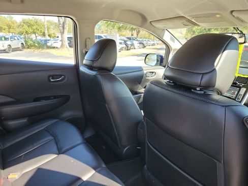 Used 2017 Nissan Leaf SL w/ Premium Package image 30