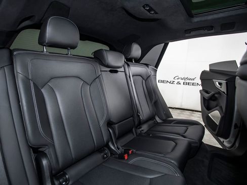 Used 2025 Audi Q8 Prestige image 22