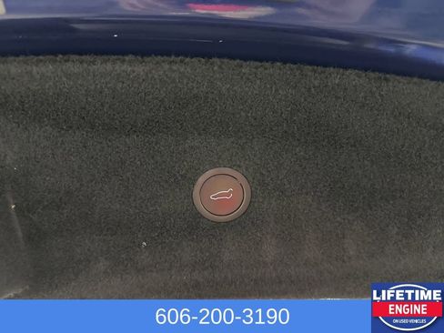 Used 2021 Tesla Model S Plaid image 18