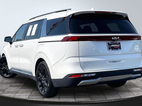 Used 2024 Kia Carnival SX Prestige FWD image 3