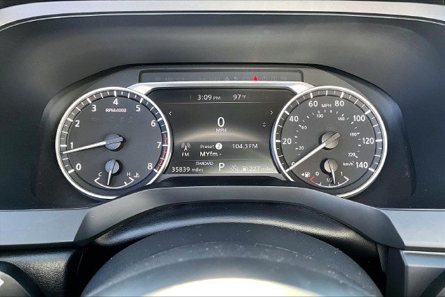 Certified 2023 Nissan Pathfinder S FWD image 12