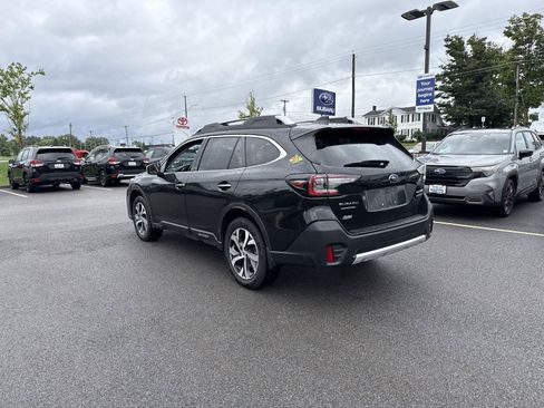 Used 2021 Subaru Outback Touring XT AWD/4WD image 5