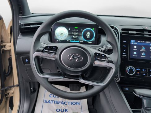 Used 2023 Hyundai Santa Cruz SEL w/ Activity Package image 10