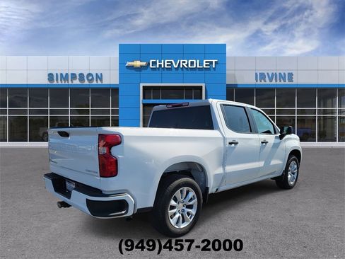 Used 2025 Chevrolet Silverado 1500 Custom image 8