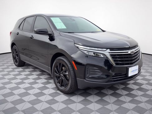 Used 2024 Chevrolet Equinox LS w/ Midnight Edition FWD image 7