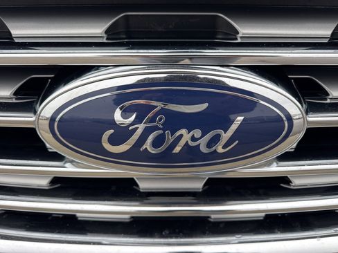 Certified 2021 Ford Edge Titanium image 13