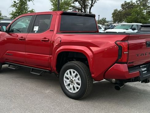 New 2026 Toyota Tacoma SR5 AWD/4WD image 6