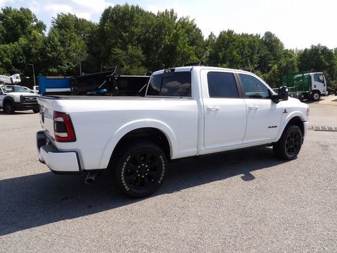 Used 2024 RAM 2500 Limited AWD/4WD image 8