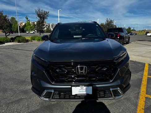 Used 2025 Honda CR-V Sport Touring image 3