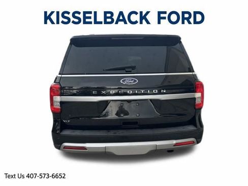 Used 2022 Ford Expedition XLT AWD/4WD image 5