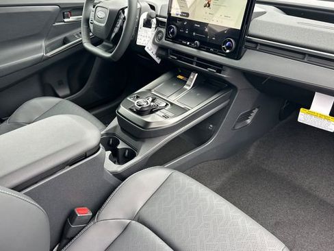 New 2026 Subaru Solterra AWD/4WD image 13