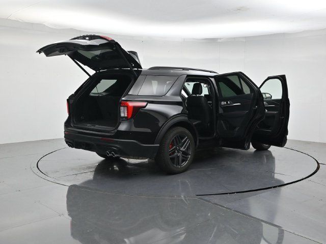Certified 2026 Ford Explorer ST w/ Sun And Sound Package AWD/4WD image 54