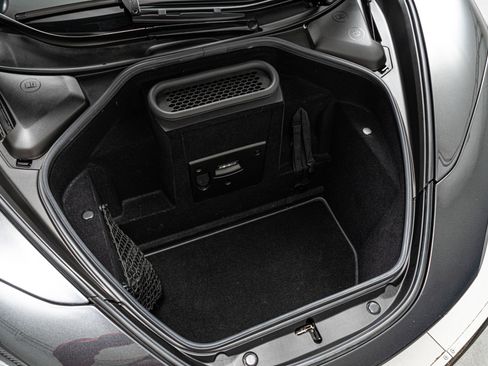 Used 2019 McLaren 720S Luxury image 18