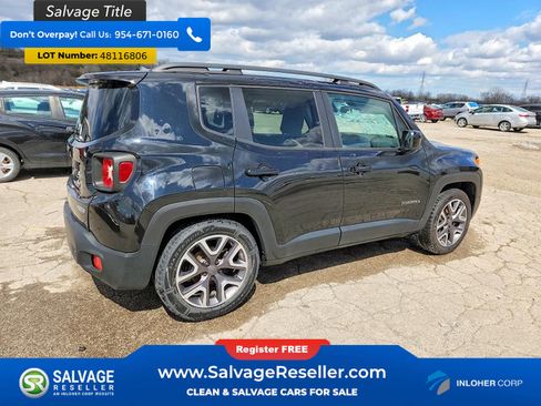 Used 2015 Jeep Renegade Latitude w/ Popular Equipment Group image 4