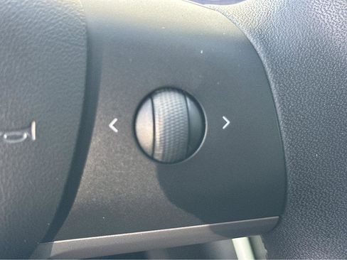 Used 2020 Tesla Model Y Performance image 22