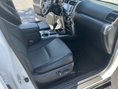 Used 2024 Toyota 4Runner SR5 Premium AWD/4WD image 34