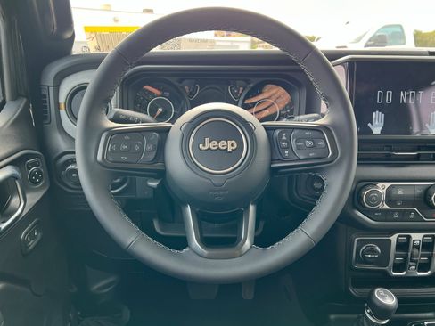 New 2026 Jeep Wrangler Unlimited Sport AWD/4WD image 12
