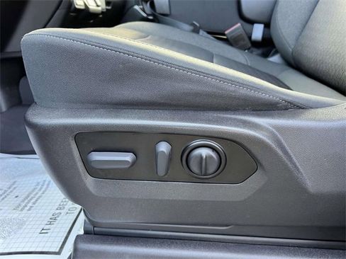 Certified 2022 Chevrolet Silverado 1500 LT image 18