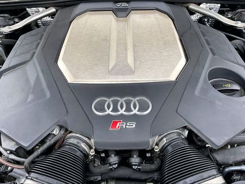 Used 2024 Audi RS 6 performance AWD/4WD image 30
