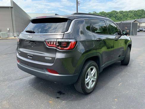 Used 2024 Jeep Compass Latitude w/ Altitude Special Edition AWD/4WD image 13