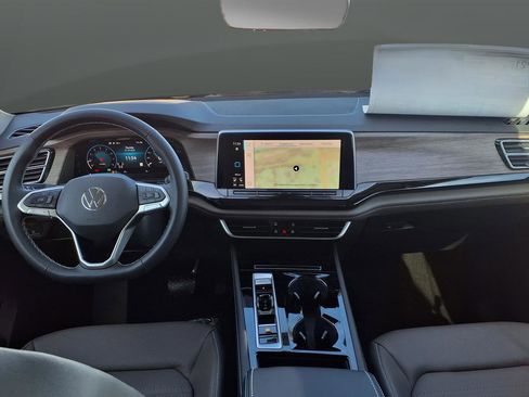 New 2026 Volkswagen Atlas SEL AWD/4WD image 16