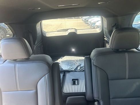 New 2026 GMC Acadia Elevation w/ Black Edition AWD/4WD image 15