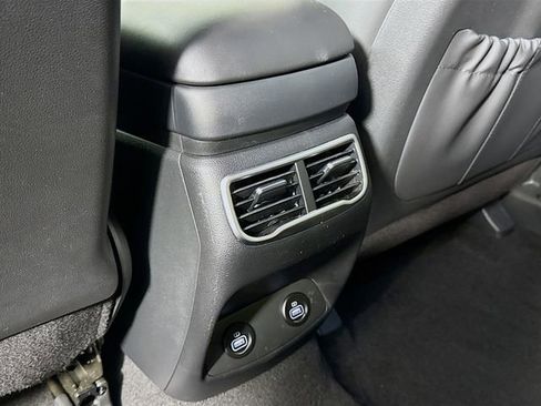 Used 2023 Hyundai Santa Fe SEL w/ Premium Package AWD/4WD image 26
