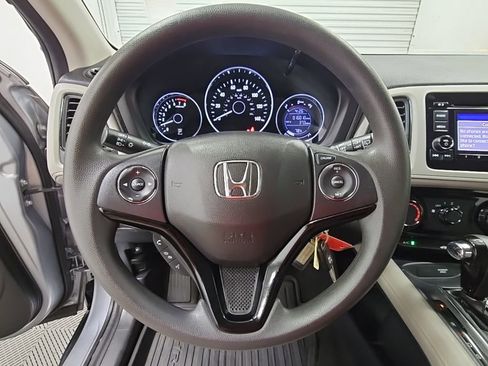 Used 2020 Honda HR-V LX image 21