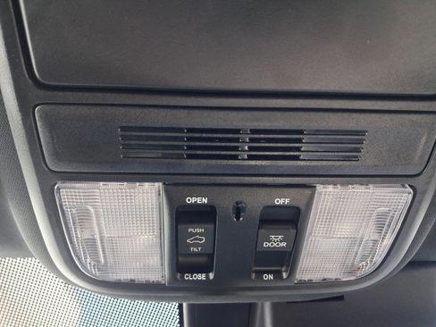 Used 2023 Honda Passport EX-L image 30