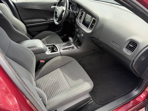 Used 2019 Dodge Charger GT RWD image 19
