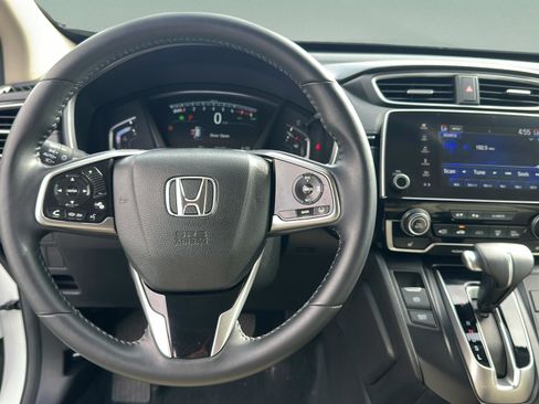 Used 2018 Honda CR-V Touring image 18