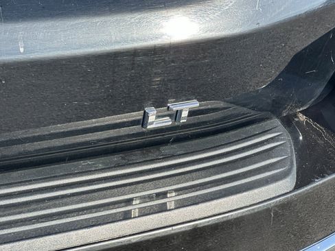 Used 2023 Chevrolet Tahoe LT image 33