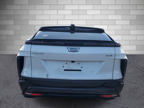 New 2025 Cadillac Lyriq Sport image 4