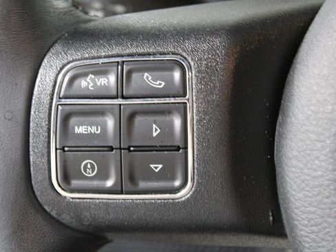 Used 2016 Jeep Wrangler Unlimited Sahara w/ Dual Top Group image 32